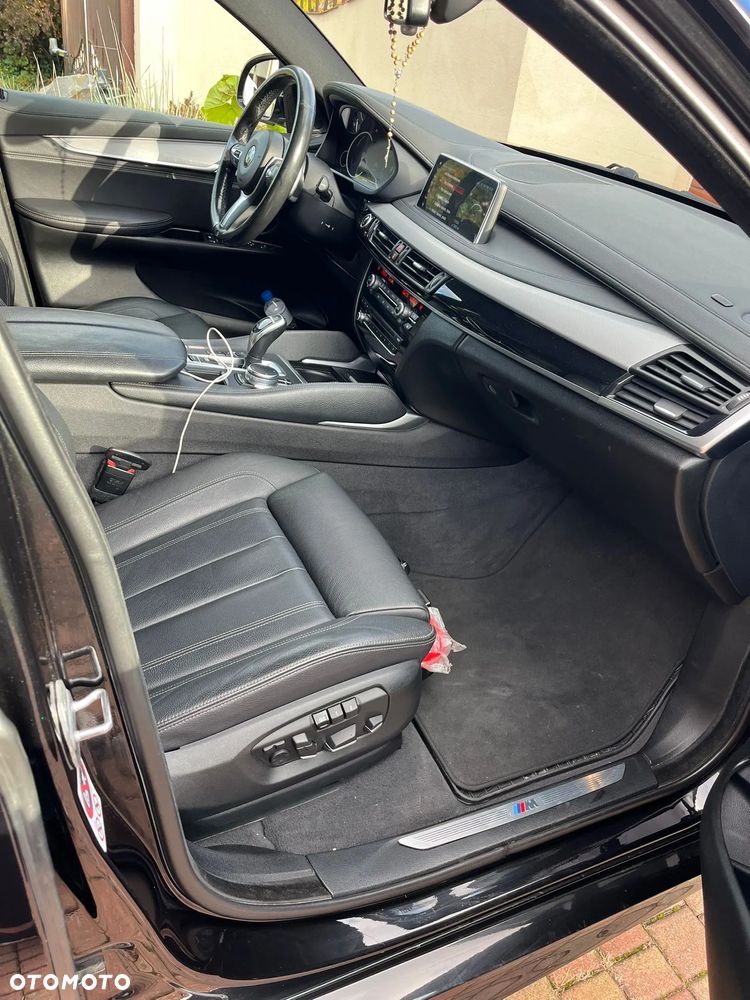 BMW X6 xDrive40d - 9