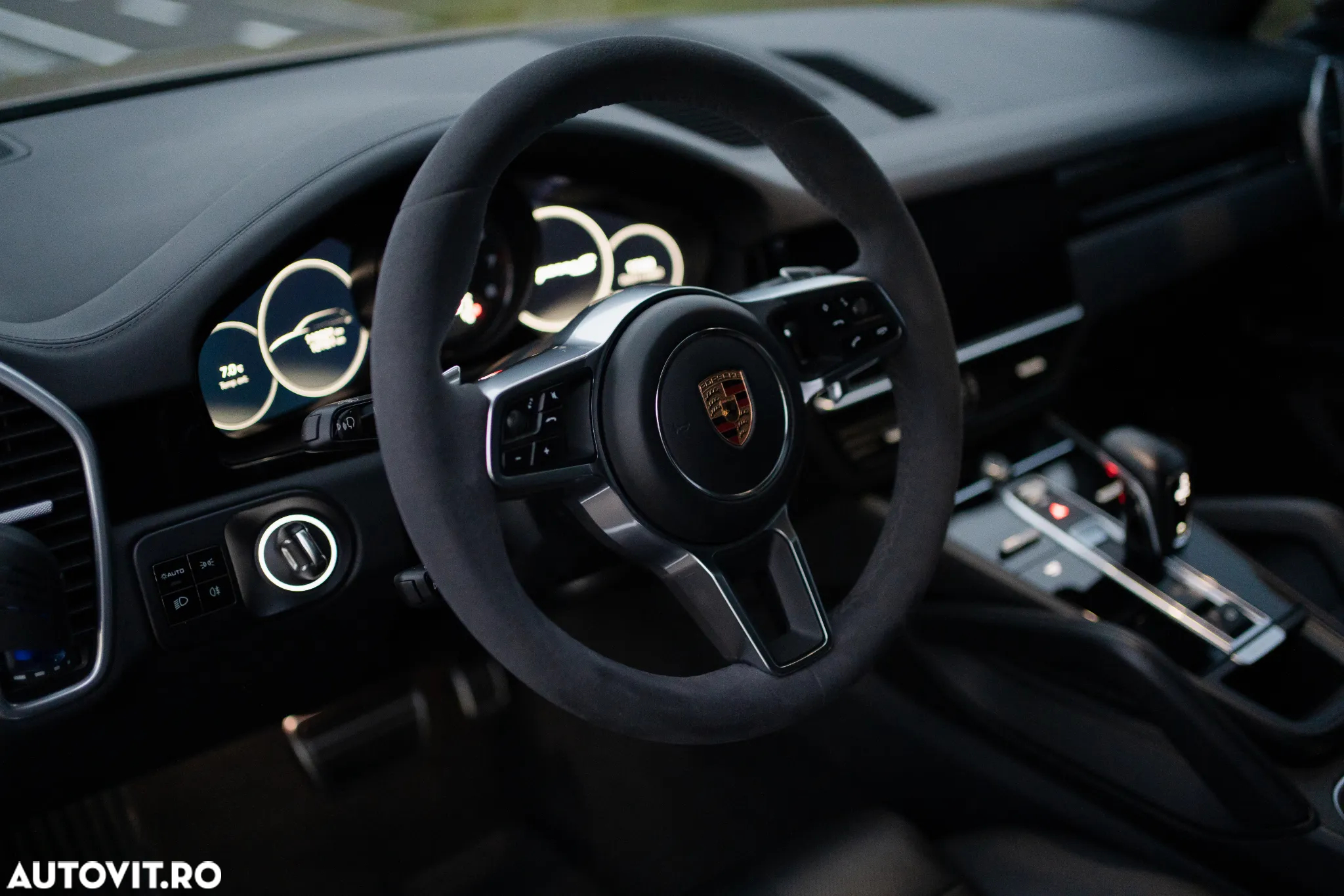 Porsche Cayenne S - 15