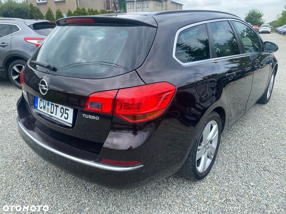 Opel Astra 1.4 Turbo Color Edition - 14