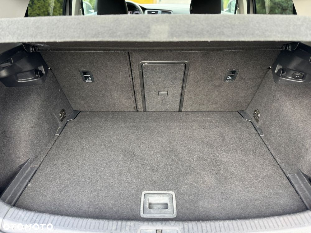 Volkswagen Golf 1.4 TSI United - 20