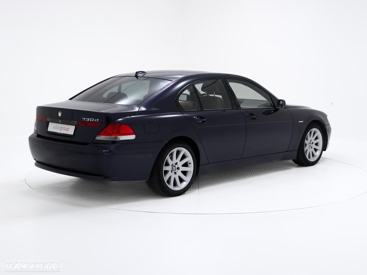 BMW 730 - 4