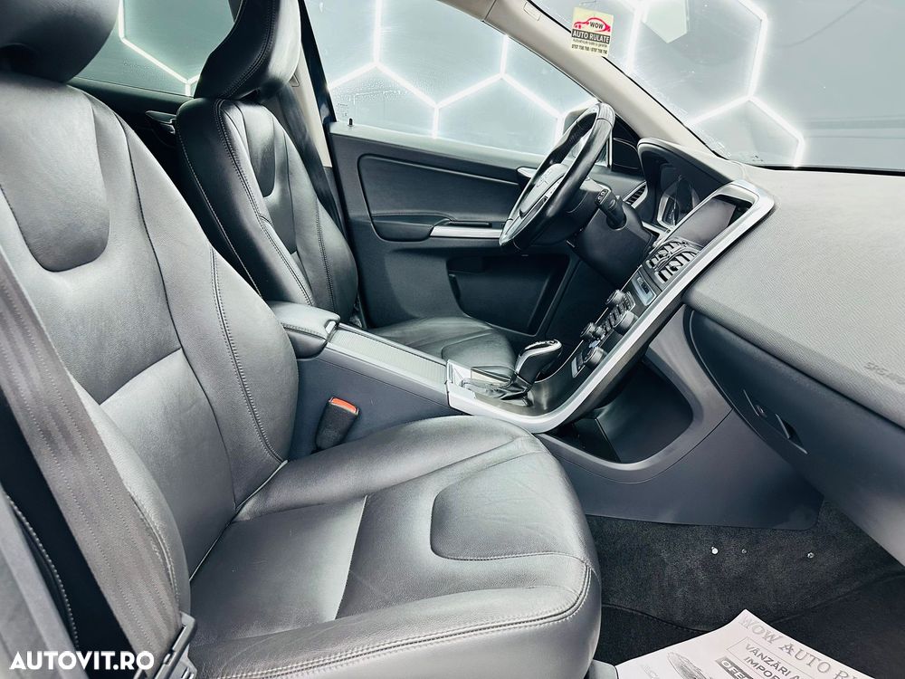 Volvo XC 60 D3 Geartronic Summum - 20