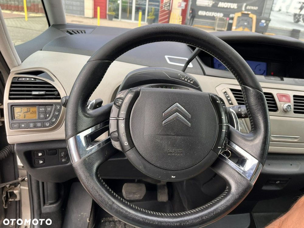 Citroën C4 Grand Picasso 2.0 16V EGS6 Style - 10