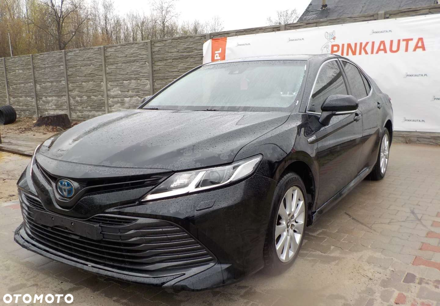Toyota Camry - 5