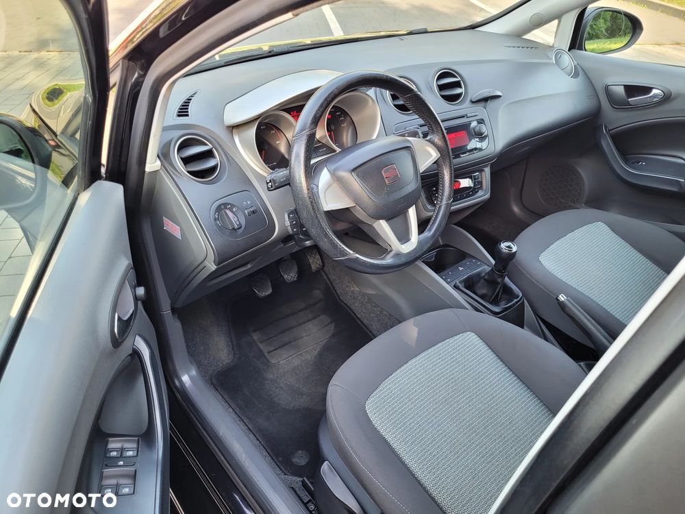 Seat Ibiza 1.6 16V Comfort Edition - 12