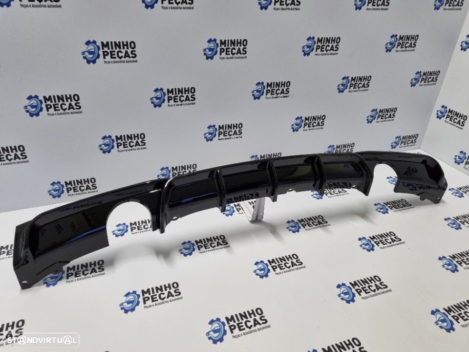 Difusor Traseiro BMW (F30/31) M-Performance Preto Brilho - 3