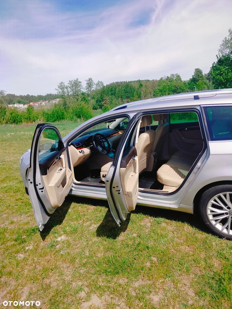 Volkswagen Passat 2.0 TDI 4Mot Highline DSG - 11