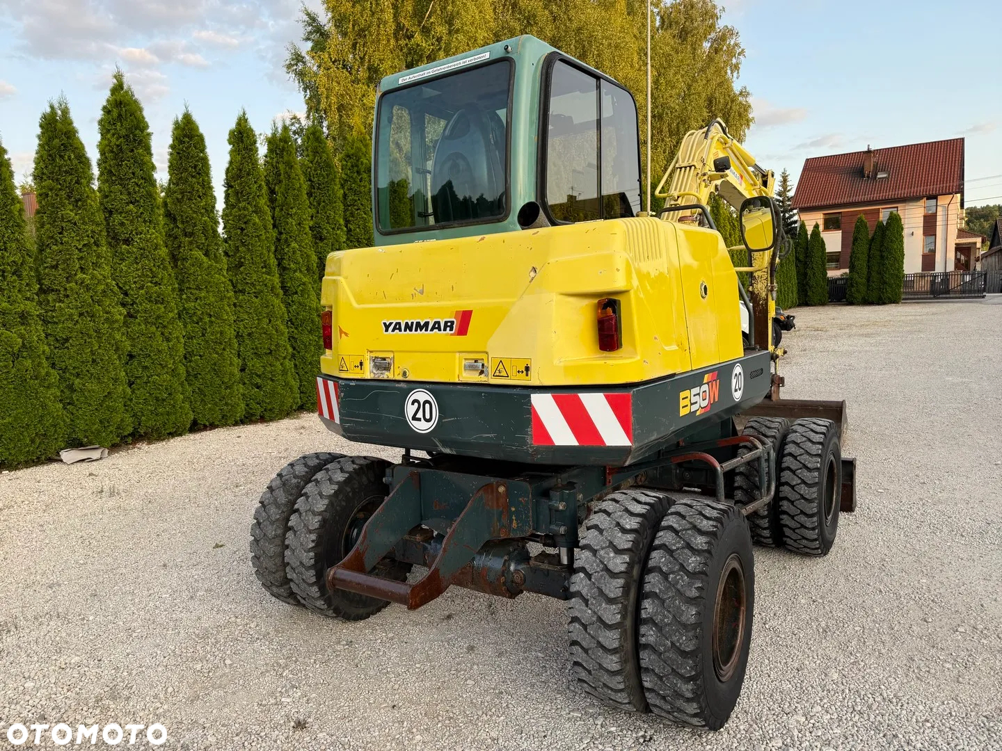 Yanmar B50W KOPARKA KOŁOWA/ 5 TON / MAŁE GABARYTY / BARDZO ZWROTNA / ZADBANA Z NIEMIEC / PIĘKNY STAN / ORYGINAŁ / B 50 W B75 B95 B110 / 70 75 80 90 100 110 / 308 310 / TEREX TW - 7