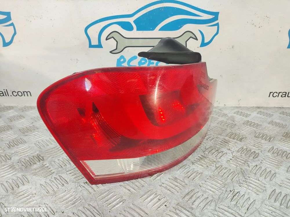 Conjunto Farolins Farolim BMW serie 1 E82 Coupe E88 Cabrio LCI Led 2006 - 2013 7273430 7273429 - 8