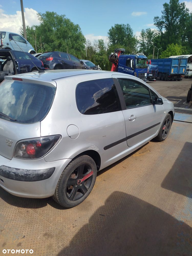 Peugeot 307  na części - 8