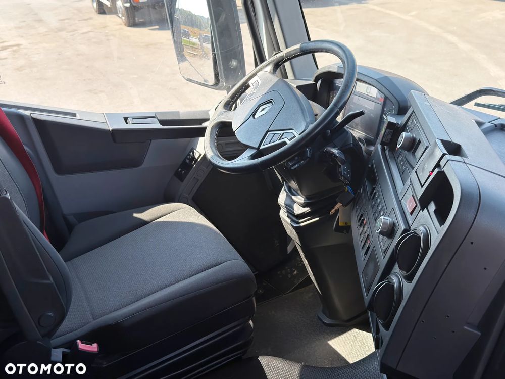 Renault T 380 * SKRZYNIA 6,80 m * FASSI F120B.2.22 + PILOT * STAN BDB - 12