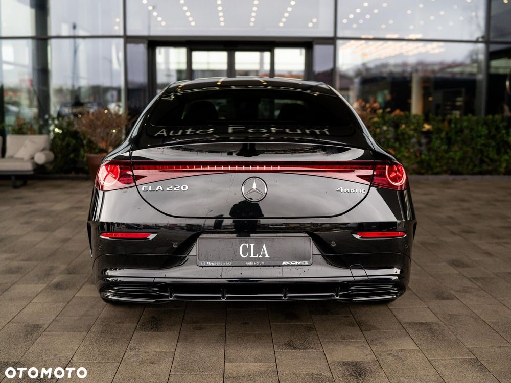 Mercedes-Benz CLA - 5