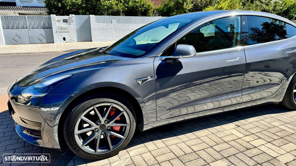 Tesla Model 3 Standard Range Plus RWD - 4