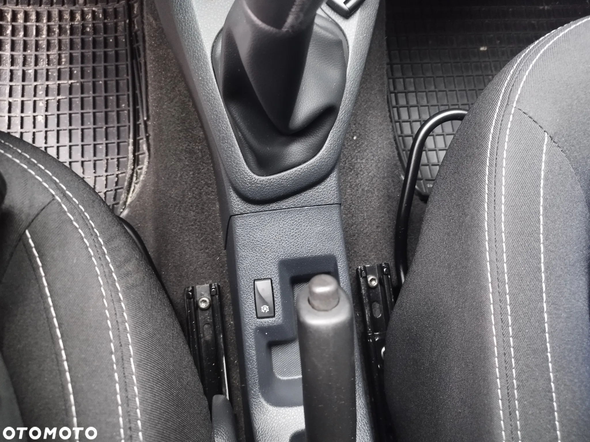 Dacia Logan MCV 0.9 TCE Ambiance - 23
