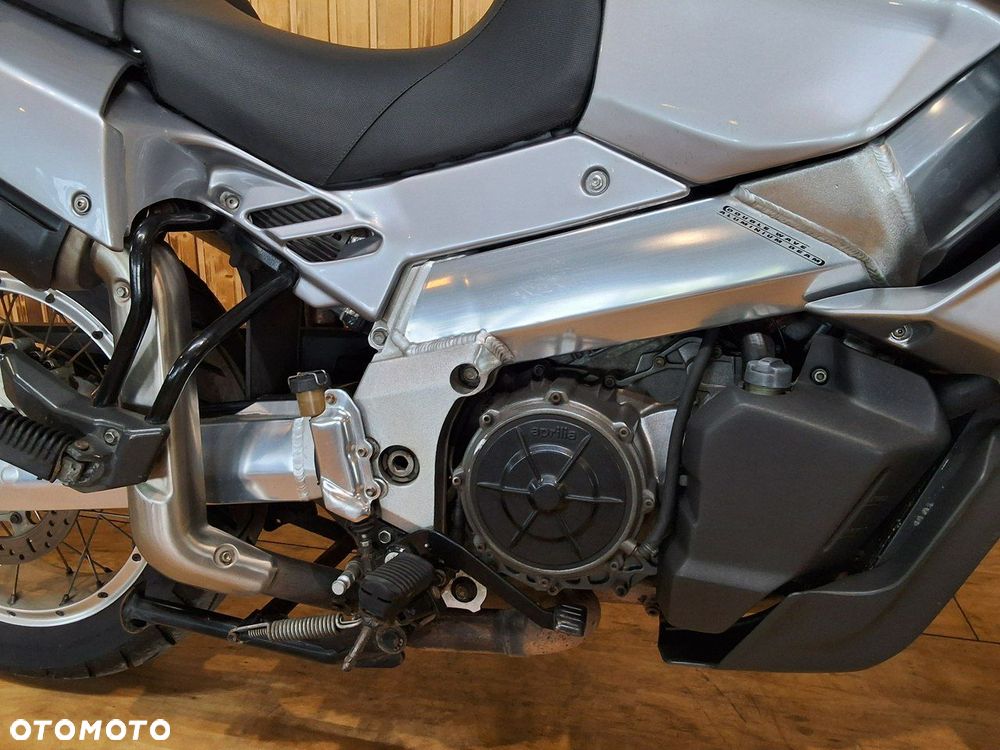 Aprilia Caponord - 15