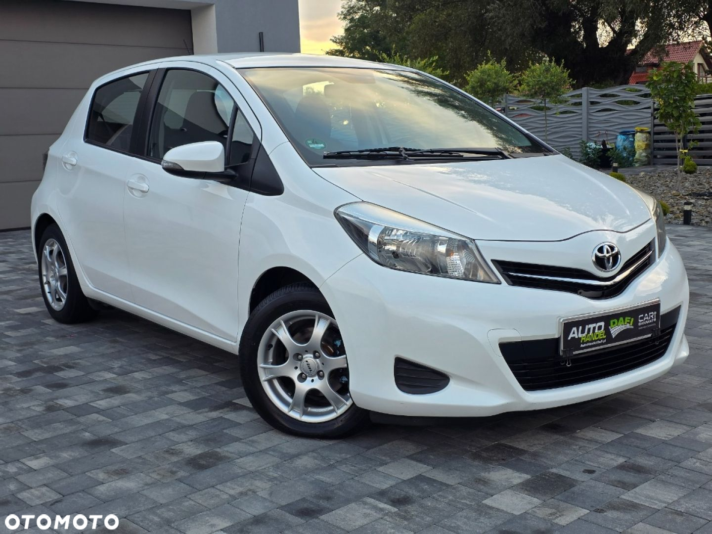 Toyota Yaris - 2