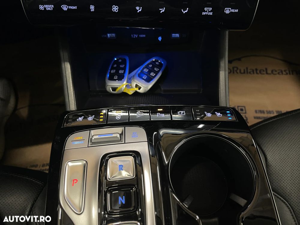 Hyundai Tucson PHEV 1.6 l 265 CP 4WD 6AT Luxury - 32