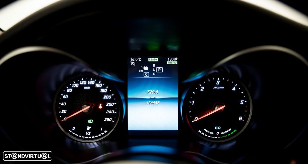 Mercedes-Benz C 300 de Avantgarde - 16