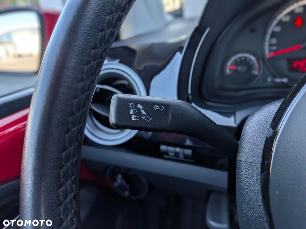 Volkswagen up! 1.0 move - 17