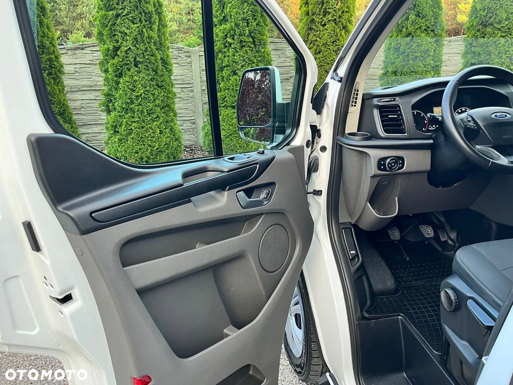 Ford Transit Custom L1H1 - 24