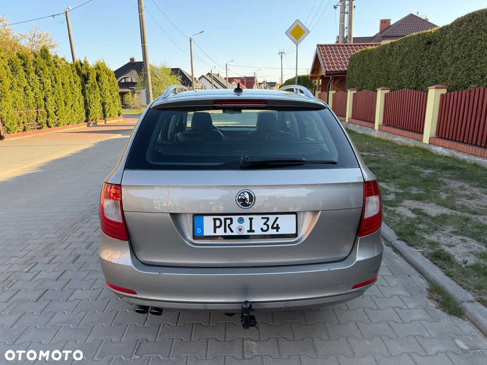 Skoda Superb 2.0 TDI 4x4 Exclusive - 18