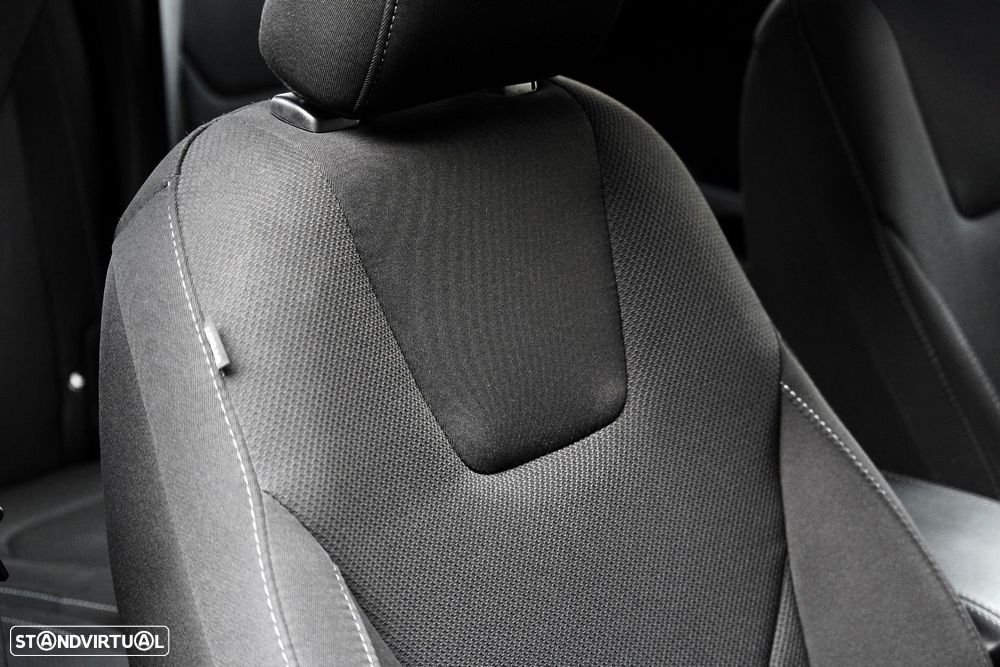 Ford S-Max 2.0 TDCi Titanium - 21