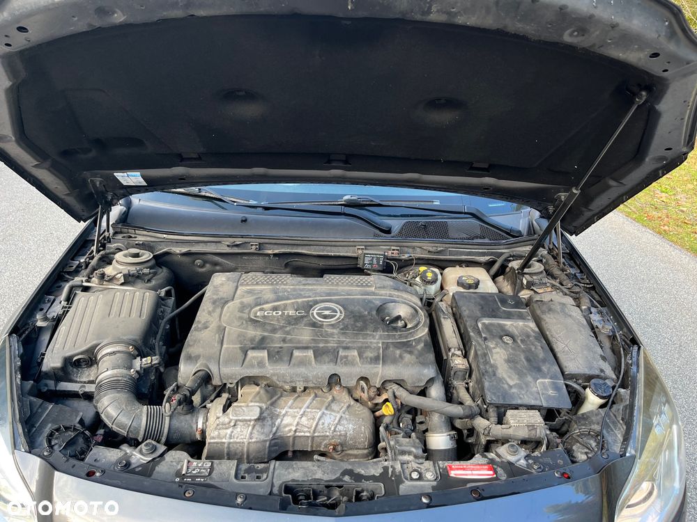 Opel Insignia - 8