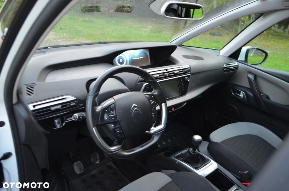 Citroën C4 Picasso 1.6 e-HDi Exclusive - 25