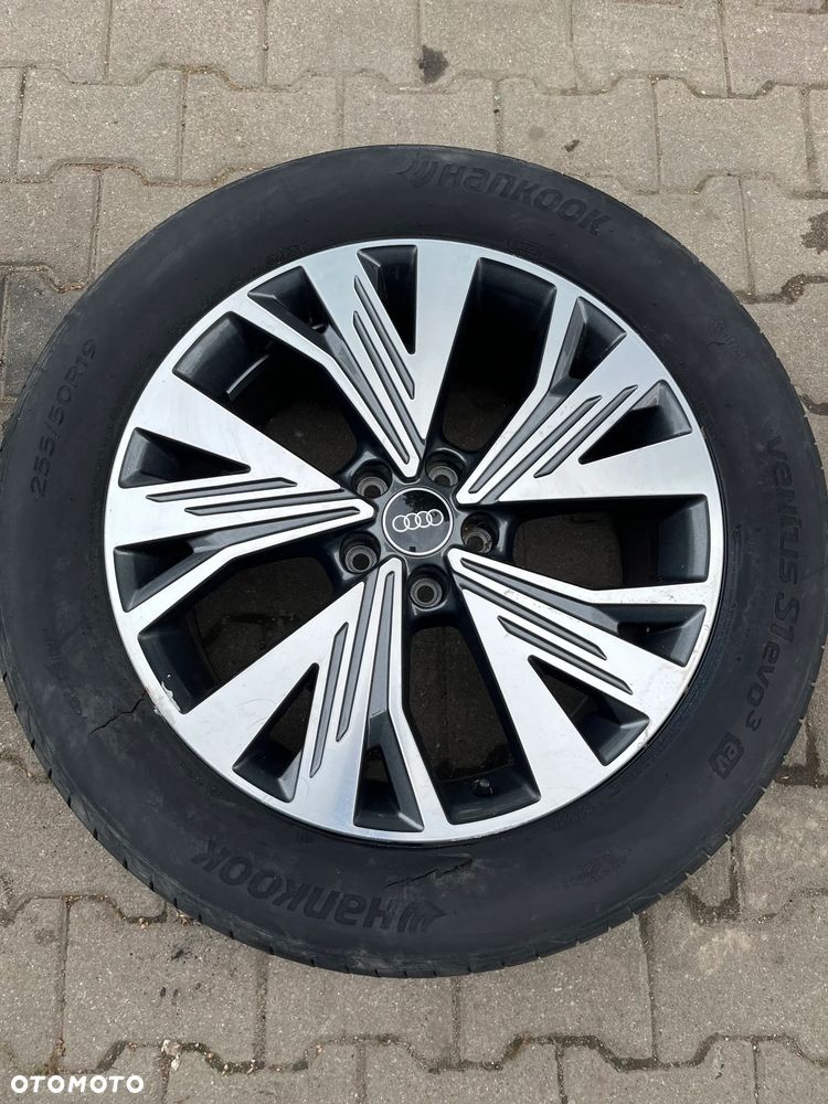 FELGA AUDI Q4 E-TRON 89A601025 C 8JX19 ET 45 AUDI * - 1