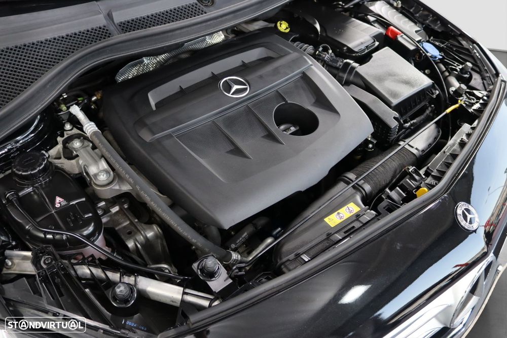 Mercedes-Benz B 180 - 15