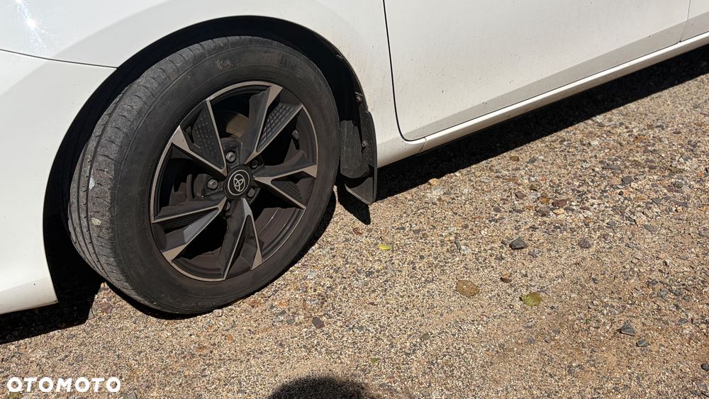 Toyota Auris 1.4 D-4D Premium - 5
