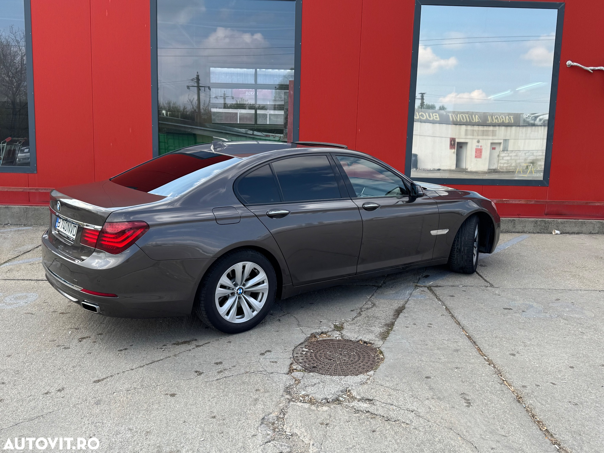 BMW Seria 7 740d xDrive - 4