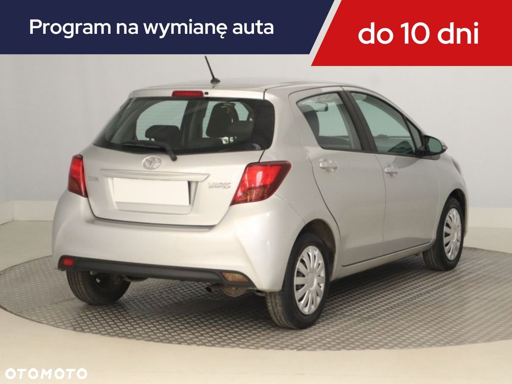 Toyota Yaris - 7