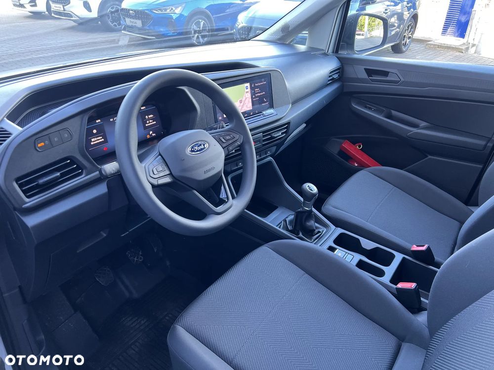 Ford Transit Connect - 9