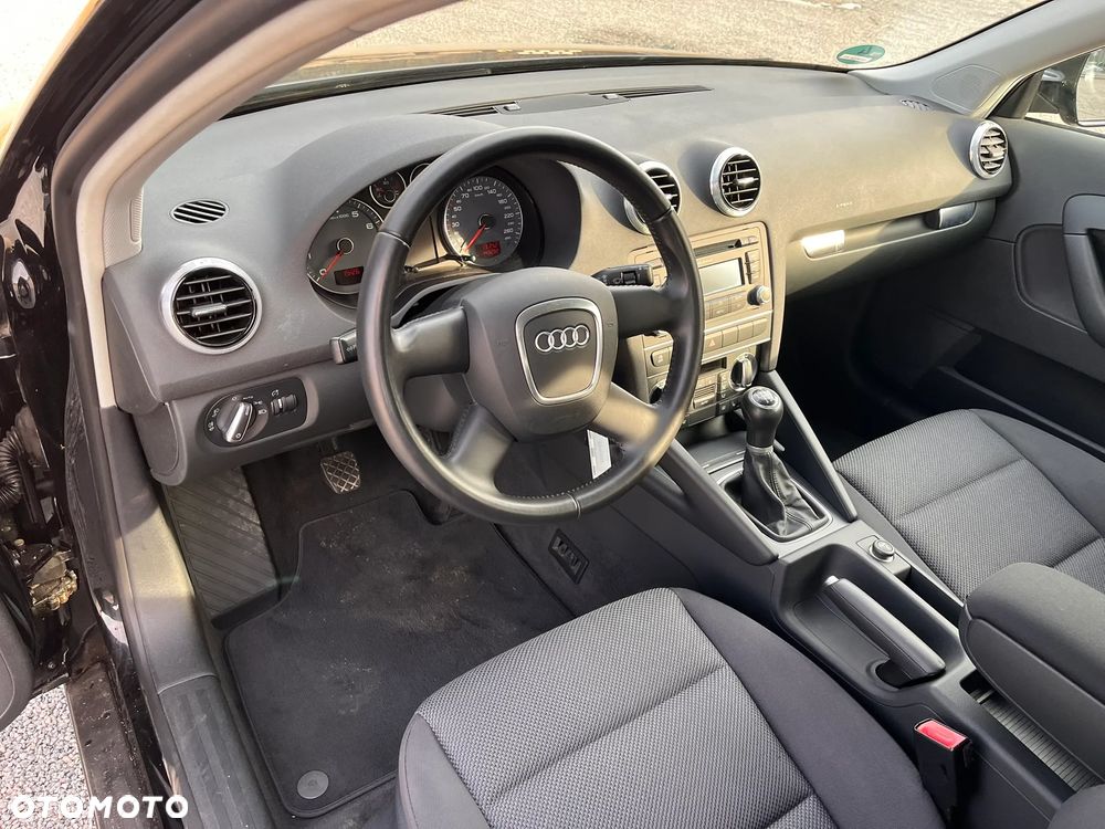Audi A3 Sportback 1.2 TFSI Ambiente - 20