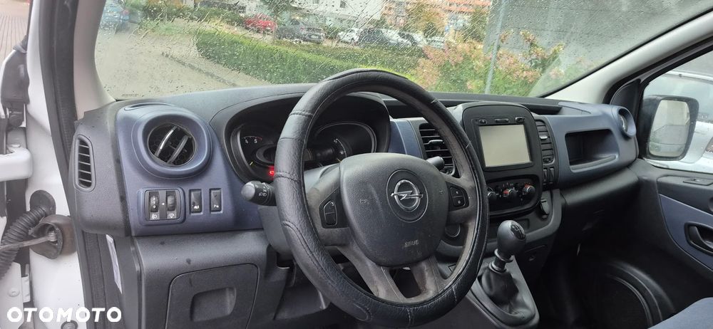 Opel vivaro - 23