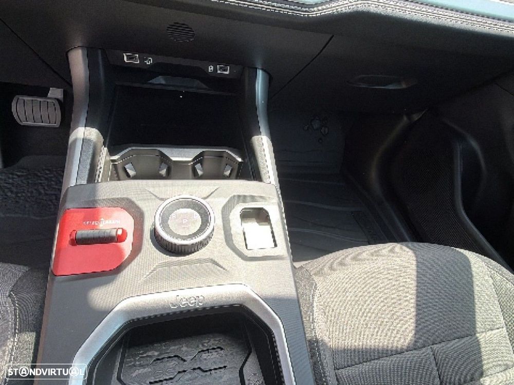 Jeep Compass 1.6 e-Hybrid Plug-in Altitude - 4