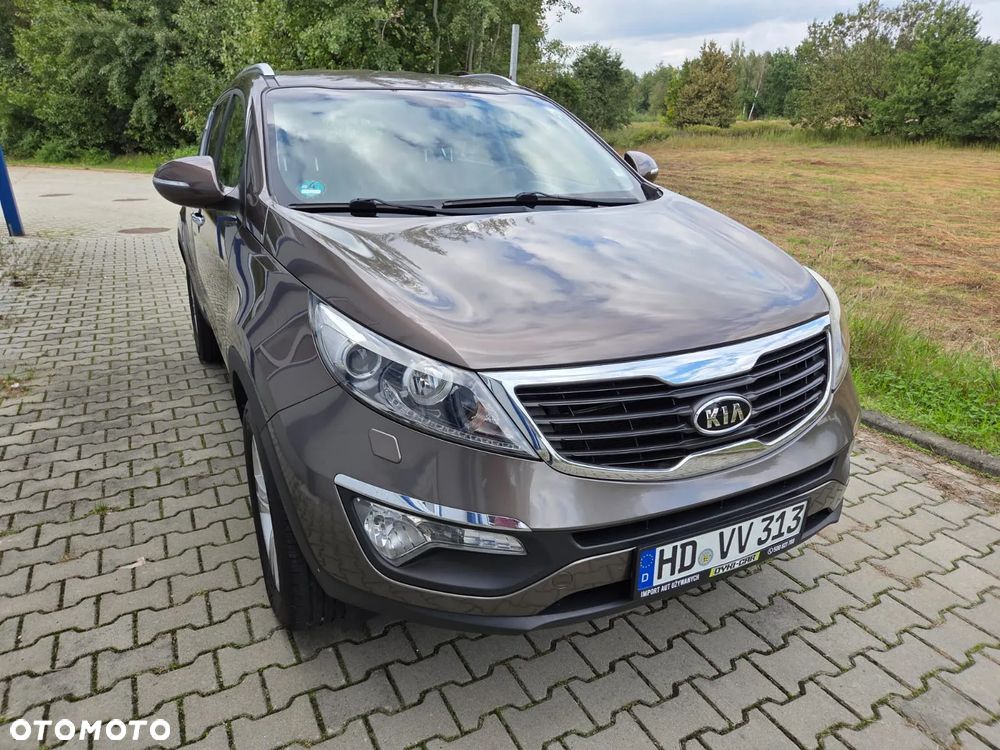 Kia Sportage 2.0 L 2WD - 11