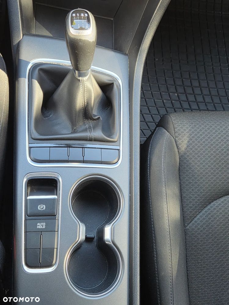 Kia Optima 1.7 CRDI M - 14