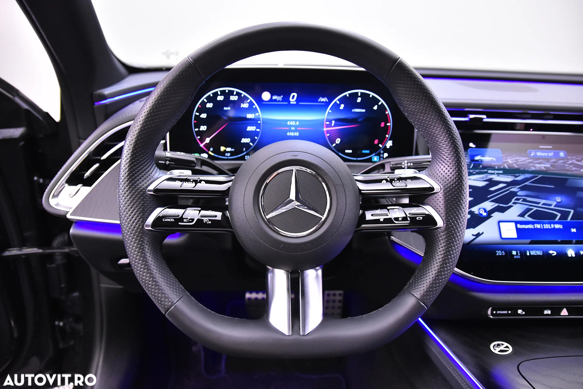 Mercedes-Benz E - 17
