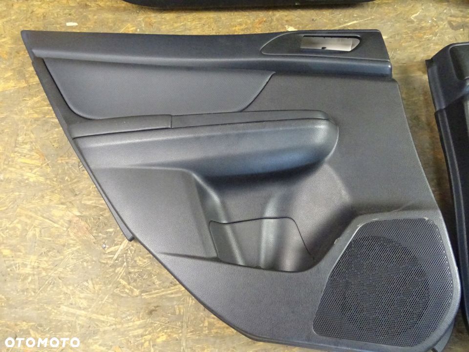 BOCZKI DRZWI PRZÓD/TYŁ SUBARU IMPREZA IV HB 5D 1.6 - 4
