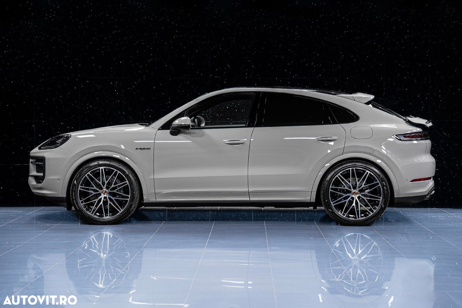 Porsche Cayenne - 6