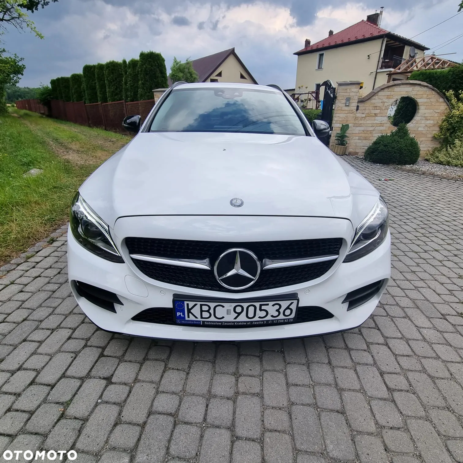 Mercedes-Benz Klasa C 220 d 4MATIC 9G-TRONIC - 2