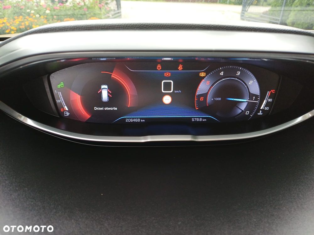 Peugeot 5008 BlueHDI 120 Stop & Start Allure - 20