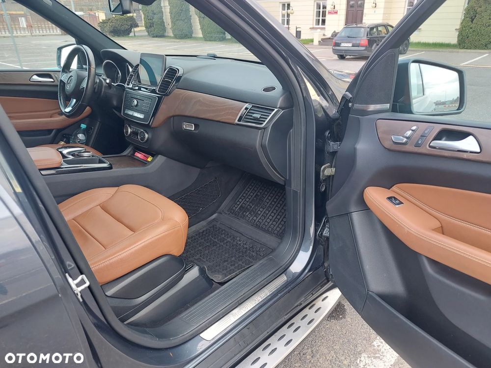 Mercedes-Benz GLE 250 d 4-Matic - 11