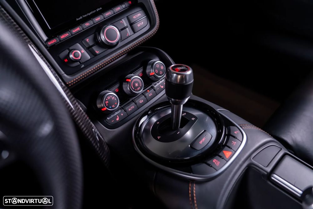 Audi R8 Coupé 5.2 FSI V10 Plus S tronic - 23