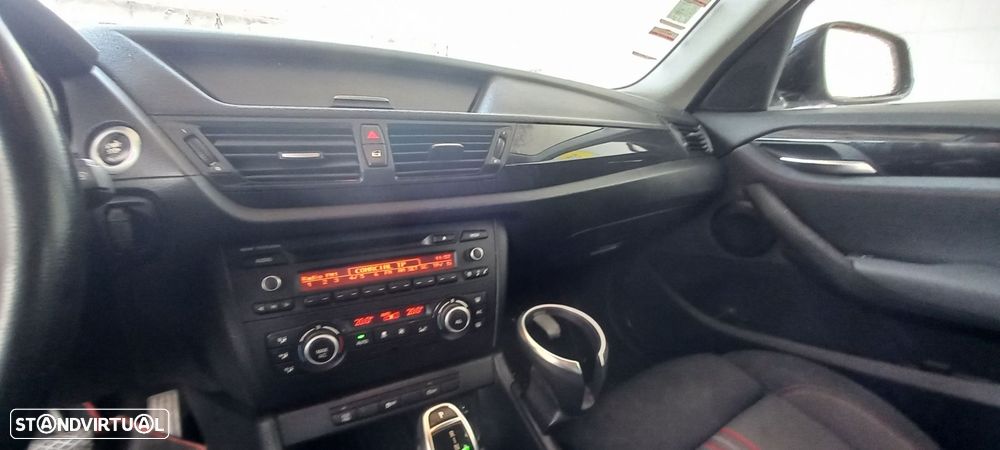 BMW X1 18 d xDrive - 7