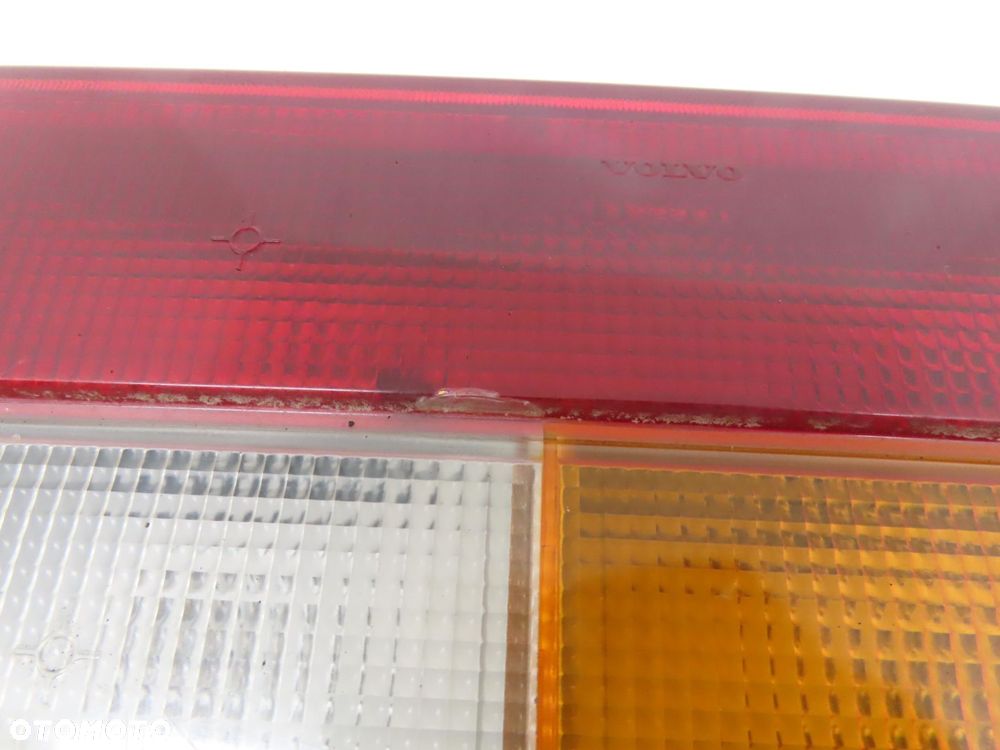 LAMPA PRAWA TYLNA VOLVO 850 6817416 - 5