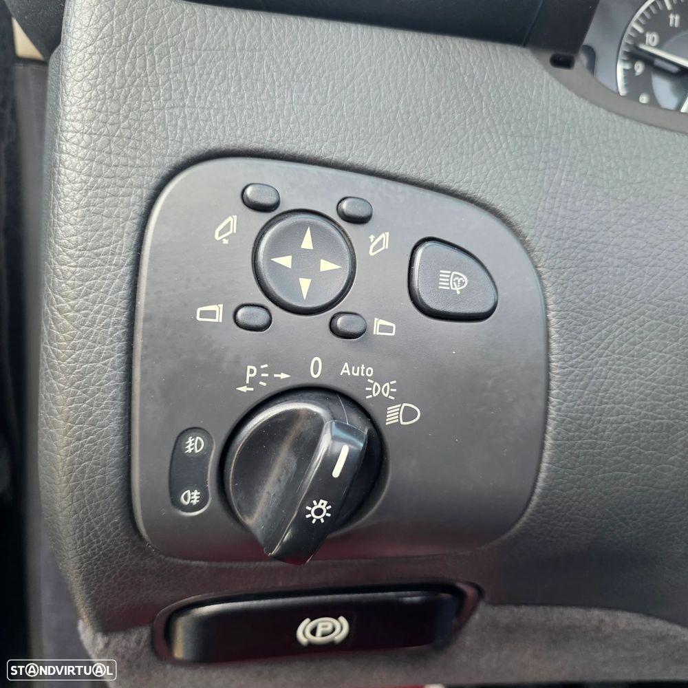 Mercedes-Benz CLK 200 K Avantgarde Aut. - 13