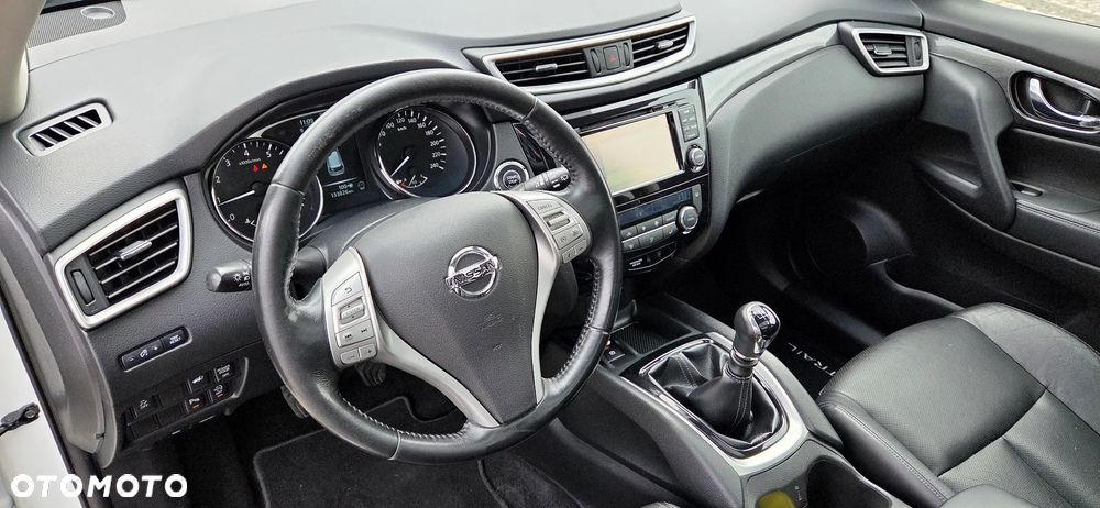 Nissan X-Trail 1.6 DIG-T Tekna - 24